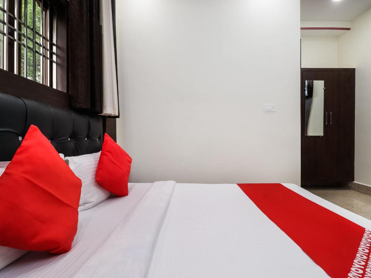Oyo 79434 Hotel Green Villa Nágpur Exteriér fotografie
